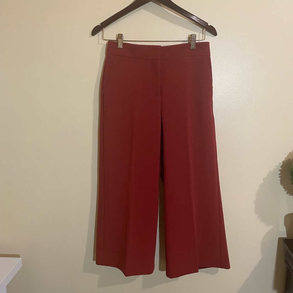 Women’s Anne Taylor Burnt Orange/Red Cropped Pants